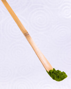 Bamboo matcha scoop with matcha powder